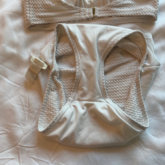 Kate Spade White Scalloped High-waisted Halter Bikini - Picture 4 of 4
